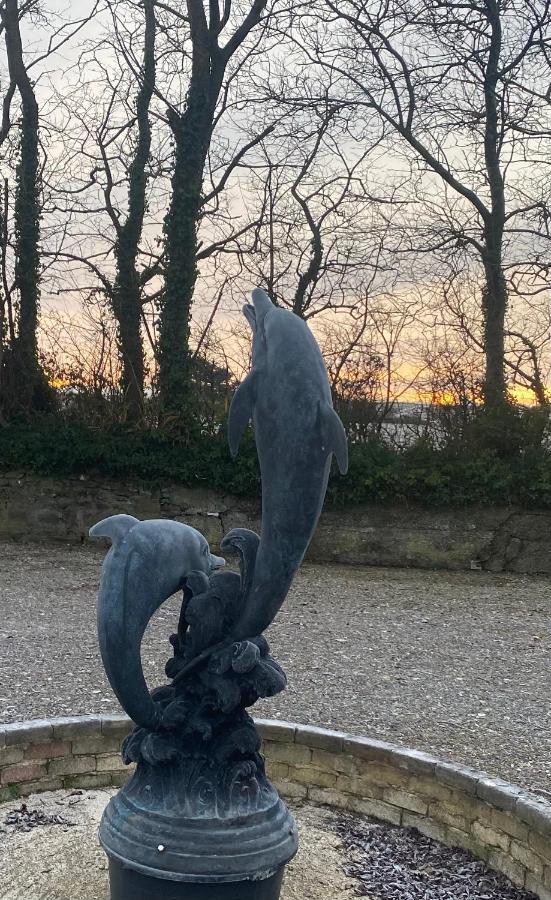 Sanctuary Lodge Cork Esterno foto
